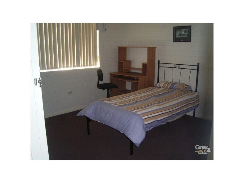 2 OR 6/202 Nicolson Ave, Whyalla Stuart SA 5608