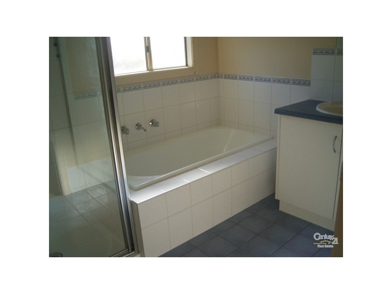 3/24 Eucalypt Street, Whyalla Stuart SA 5608