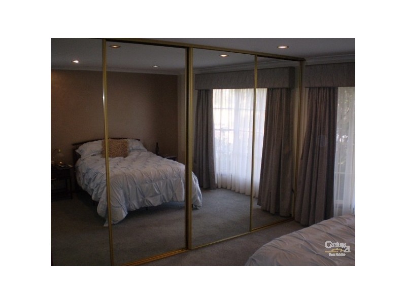 8 Broadbent Tce, Whyalla SA 5600