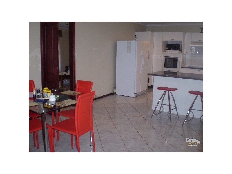 8 Broadbent Tce, Whyalla SA 5600