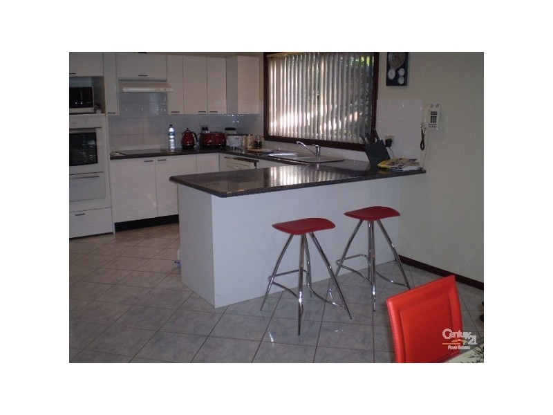 8 Broadbent Tce, Whyalla SA 5600