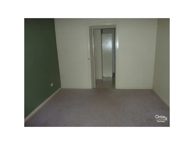 10 Wade Street, Whyalla SA 5600