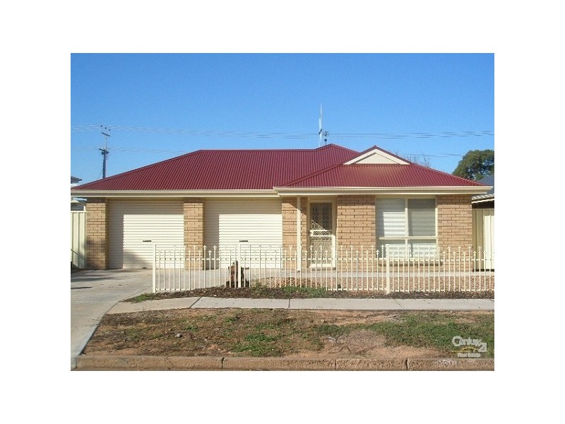 24 Searle Street, Whyalla Norrie SA 5608