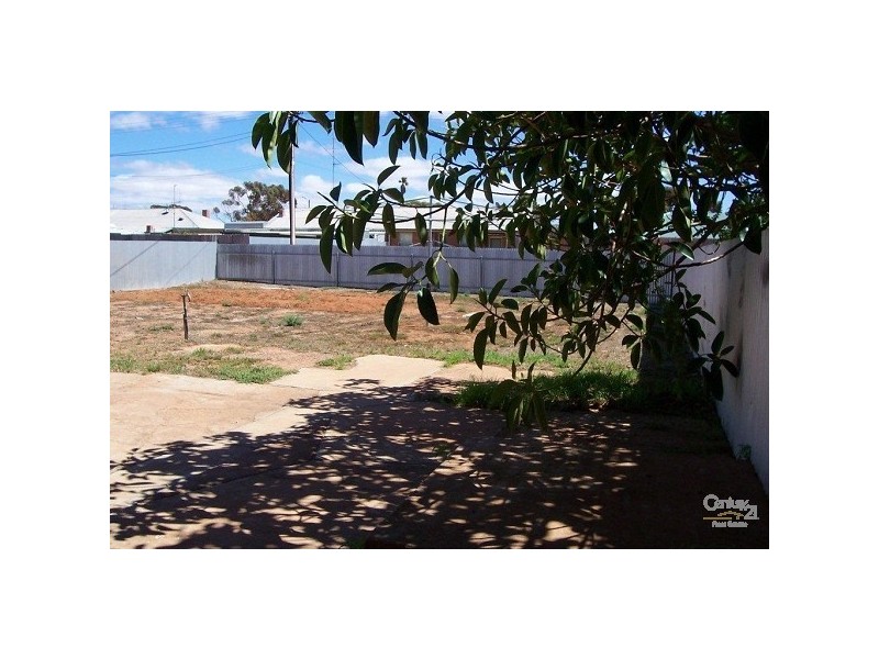 4 Perkins Street, Whyalla SA 5600