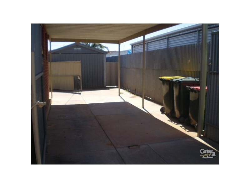 10 Clark Cres, Whyalla Norrie SA 5608
