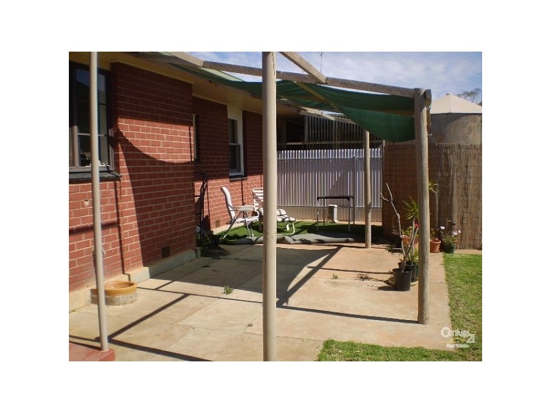 10 Clark Cres, Whyalla Norrie SA 5608