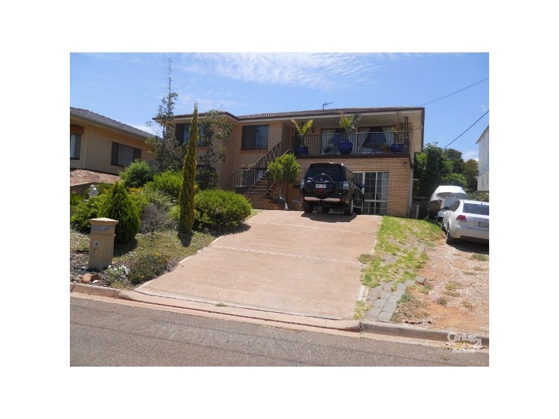18 Walker Cresent, Whyalla SA 5600