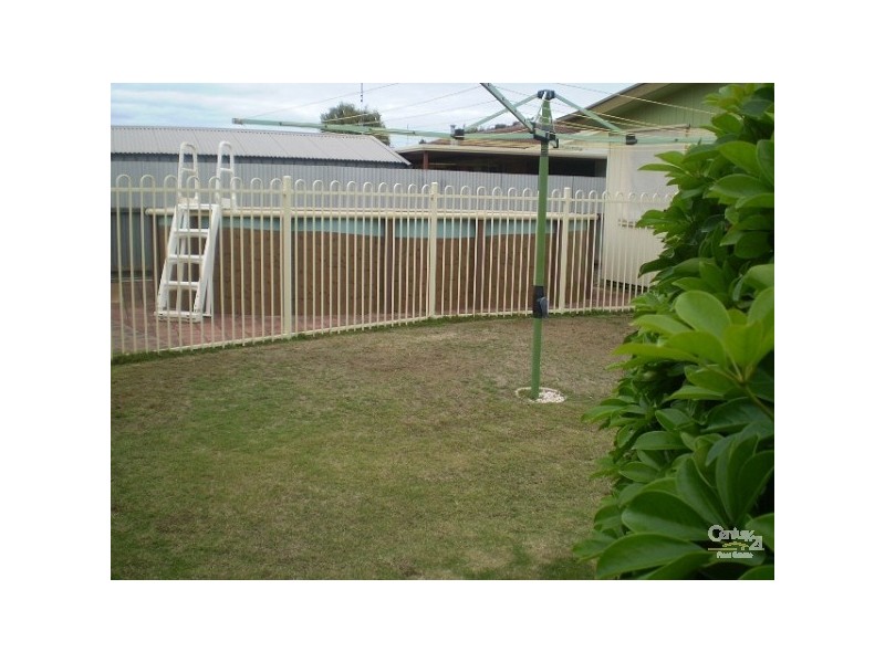 18 Menard Street, Whyalla Stuart SA 5608