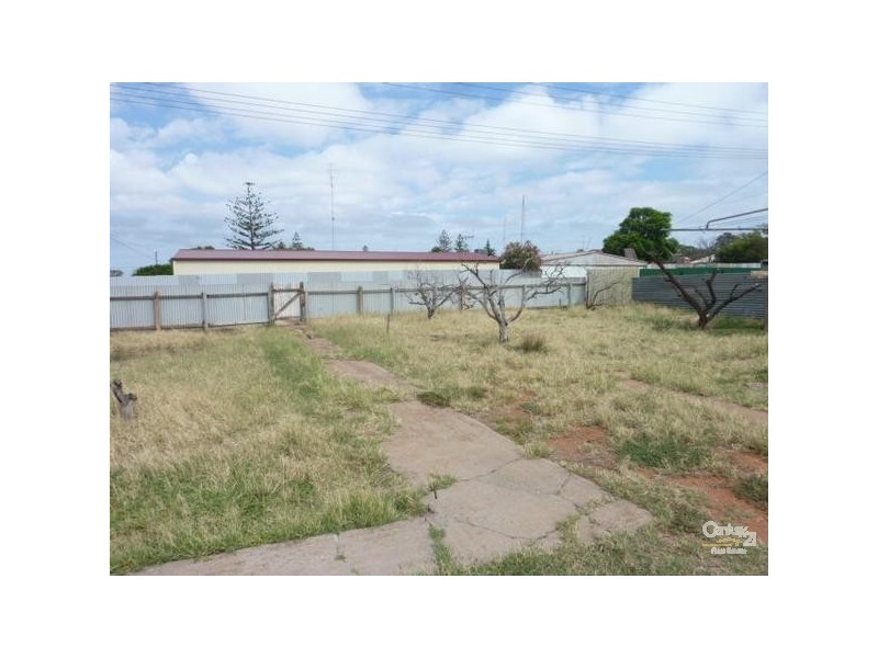 11 McIntosh Street, Whyalla SA 5600