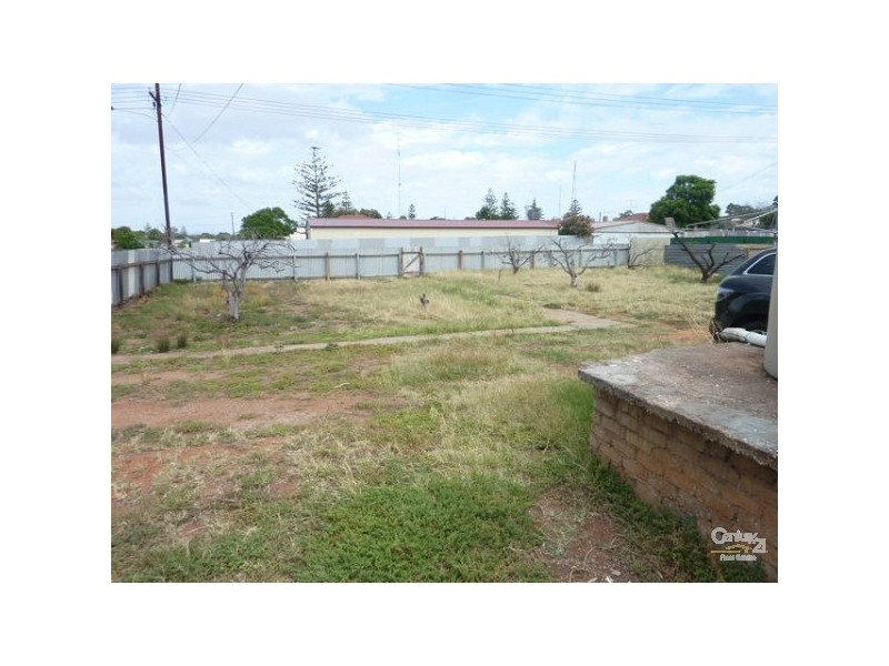11 McIntosh Street, Whyalla SA 5600