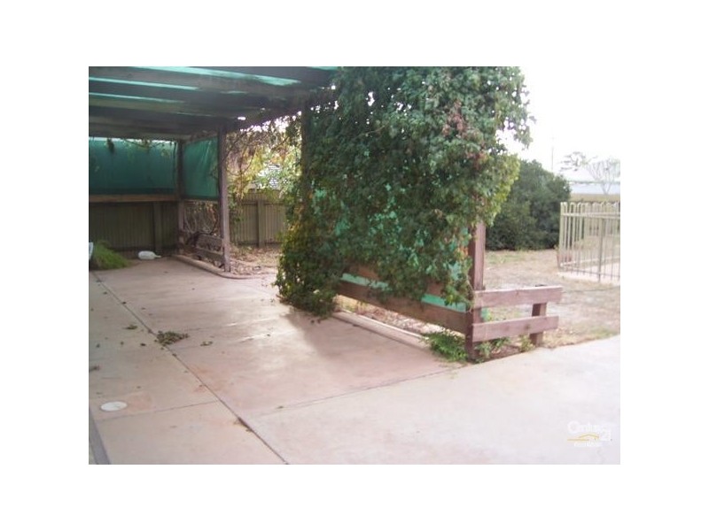 24 Flinders Ave, Whyalla Stuart SA 5608