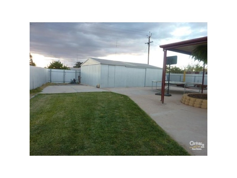 21 Searle Street, Whyalla SA 5600
