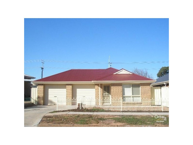 24 Searle Street, Whyalla Norrie SA 5608