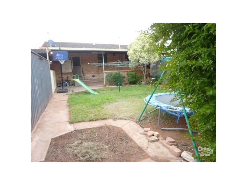 73 Nicolson Avenue, Whyalla SA 5600