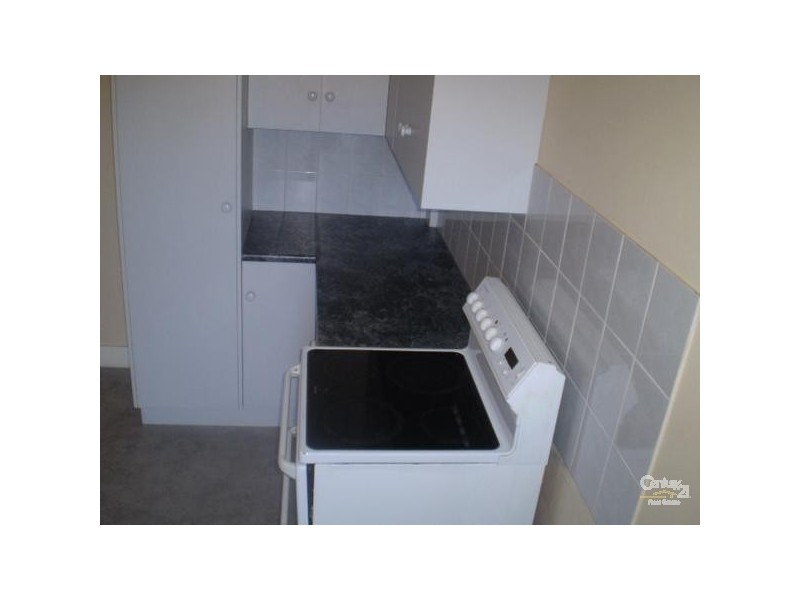 3/32 Broadbent Tce, Whyalla SA 5600