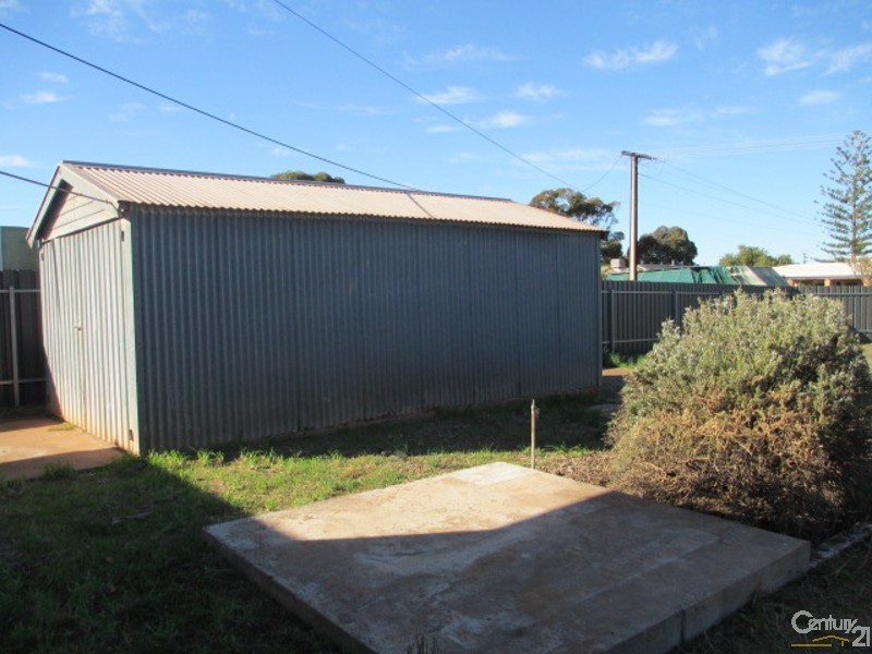 15 Neill Street, Whyalla Playford SA 5600