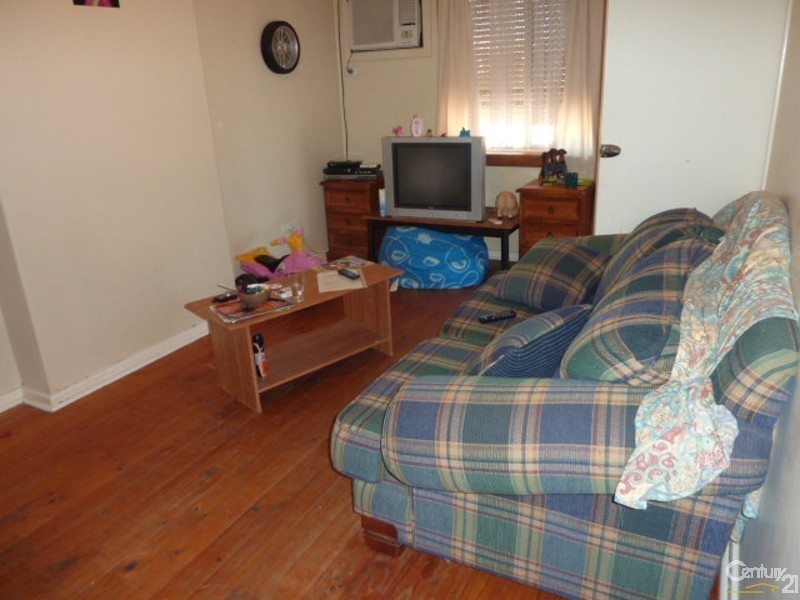 30 Pickhaver Street, Whyalla Stuart SA 5608