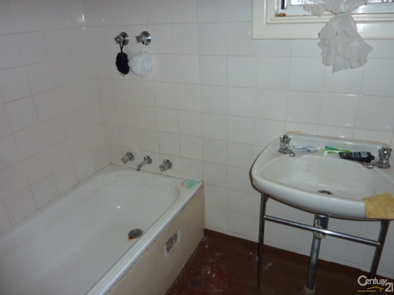 30 Pickhaver Street, Whyalla Stuart SA 5608