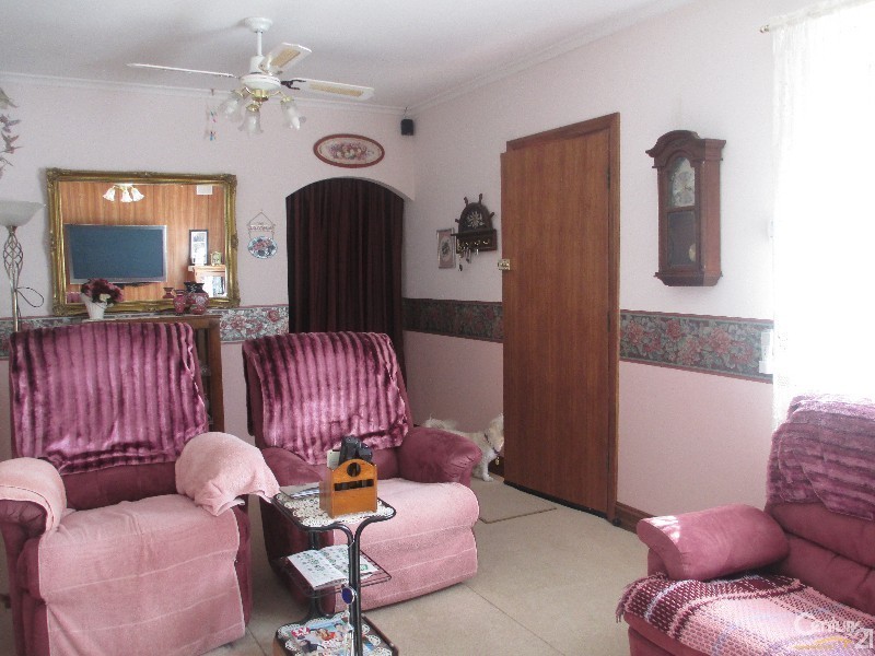 14 Geddes Street, Whyalla Stuart SA 5608