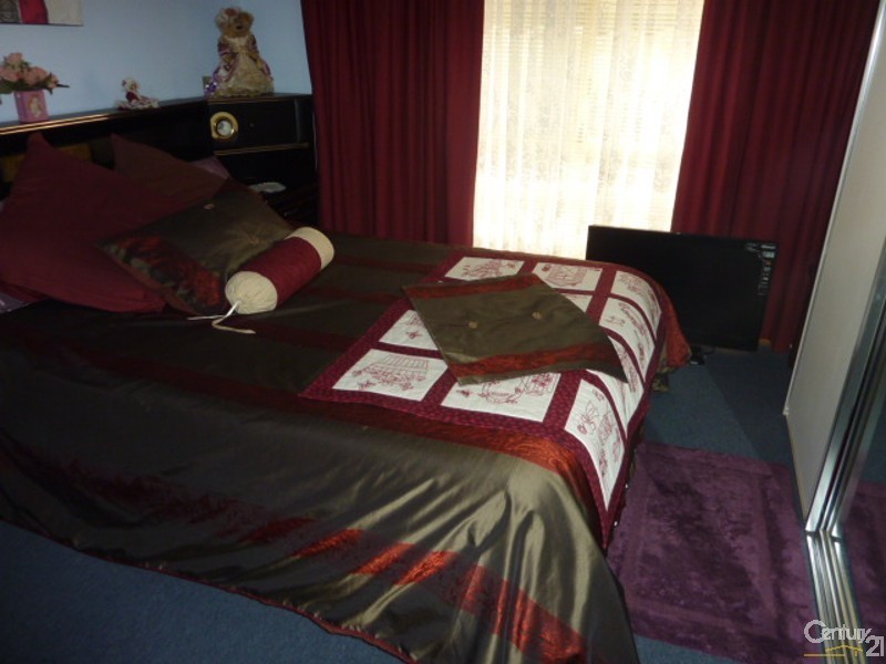 18 Menard Street, Whyalla Stuart SA 5608
