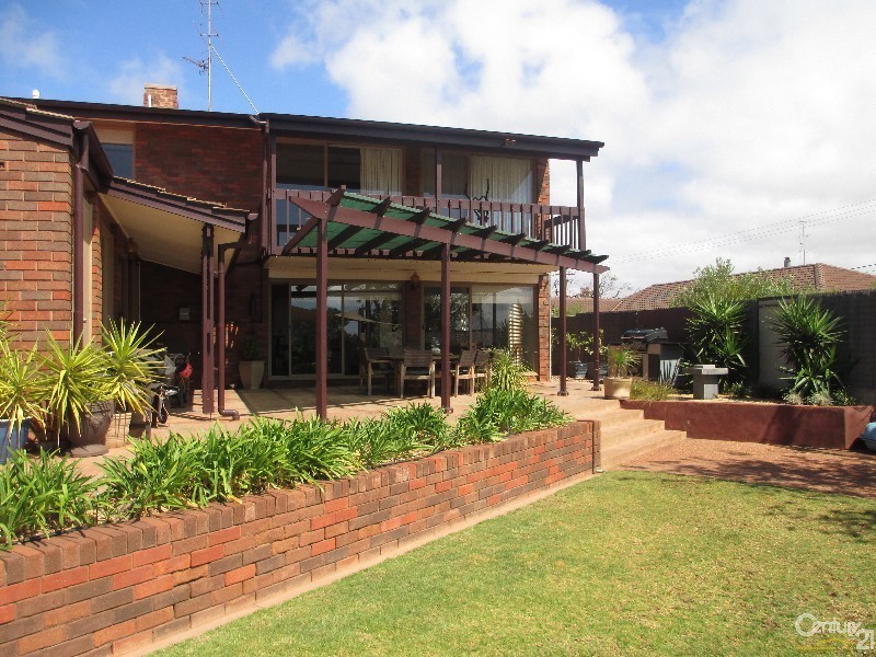 12 Brimage Street, Whyalla SA 5600