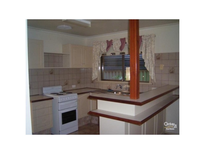 2 ROUTLEDGE COURT, Whyalla Stuart SA 5608