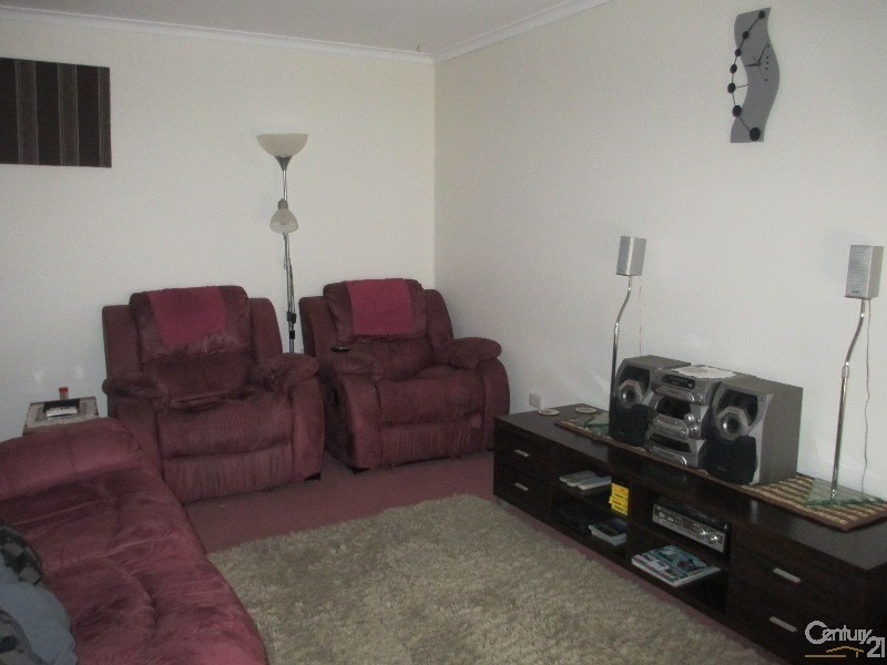 3 Moores Street, Whyalla Stuart SA 5608