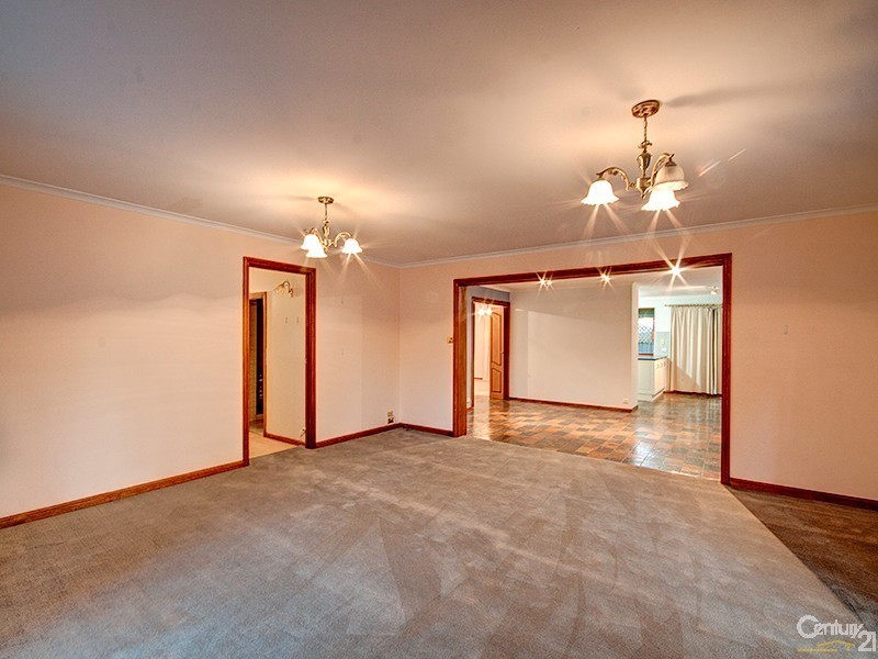 5  Martin Court, Whyalla Stuart SA 5608