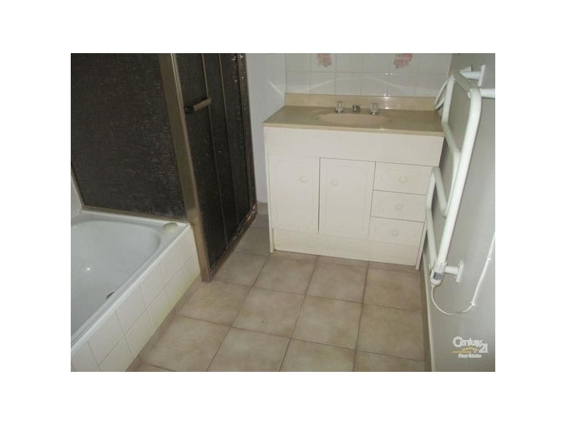 8 WAINWRIGHT STREET, Whyalla Stuart SA 5608