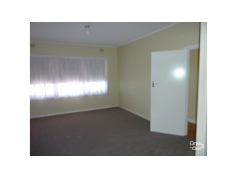 81 VISCOUNT SLIM AVENUE, Whyalla Norrie SA 5608