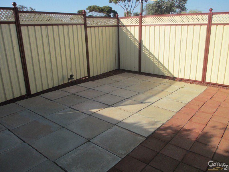 25 Murn Crescent, Whyalla Norrie SA 5608