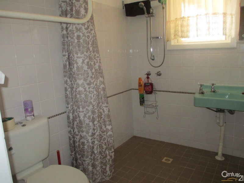 11 Wilkinson Street, Whyalla Playford SA 5600