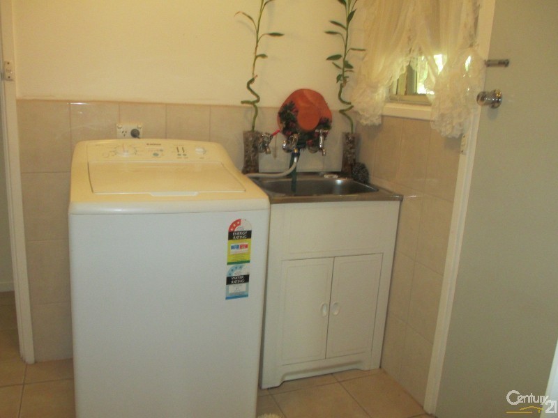 9 Hanneman Drive, Whyalla Jenkins SA 5609