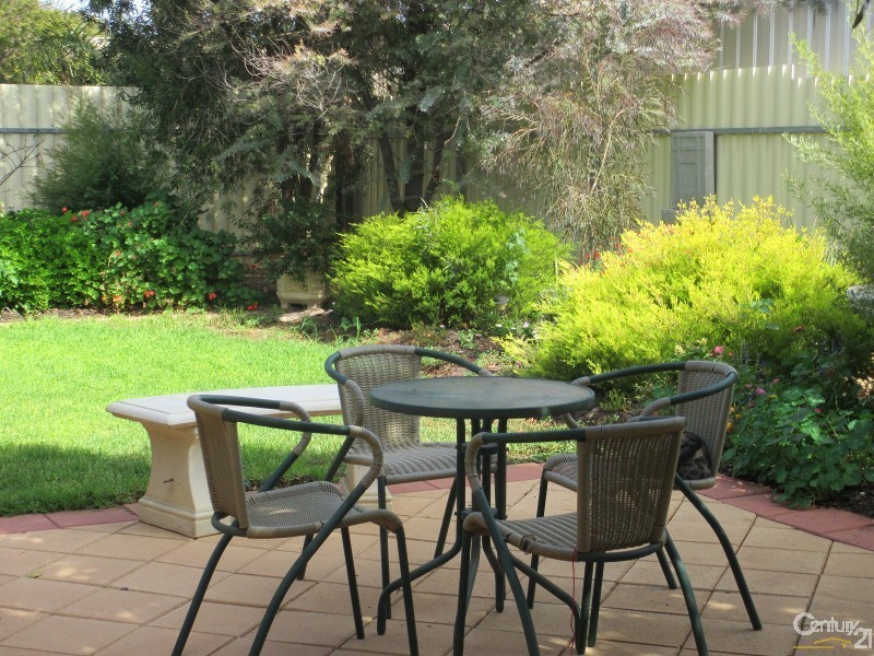 9 Hanneman Drive, Whyalla Jenkins SA 5609