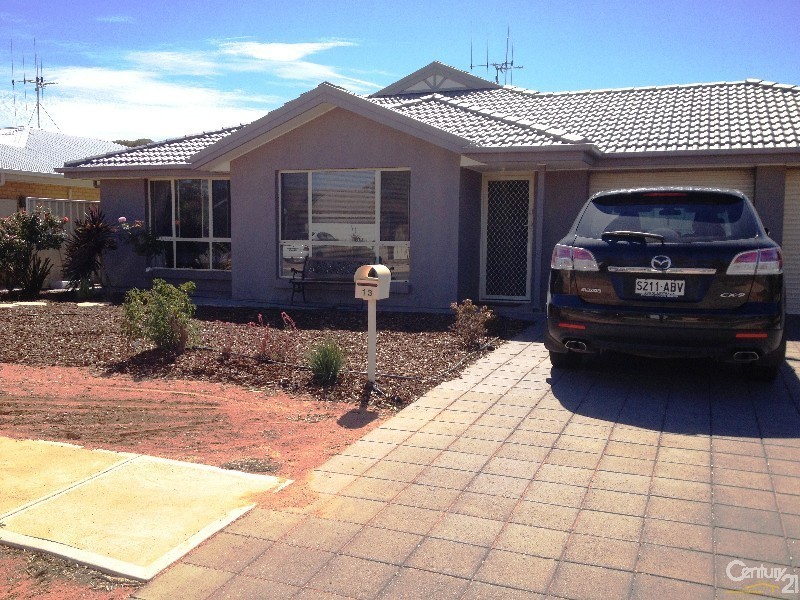 13 Casuarina Drive, Whyalla Stuart SA 5608
