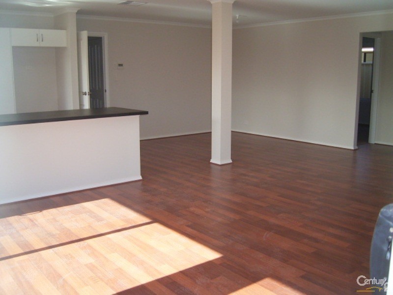 13 Casuarina Drive, Whyalla Stuart SA 5608