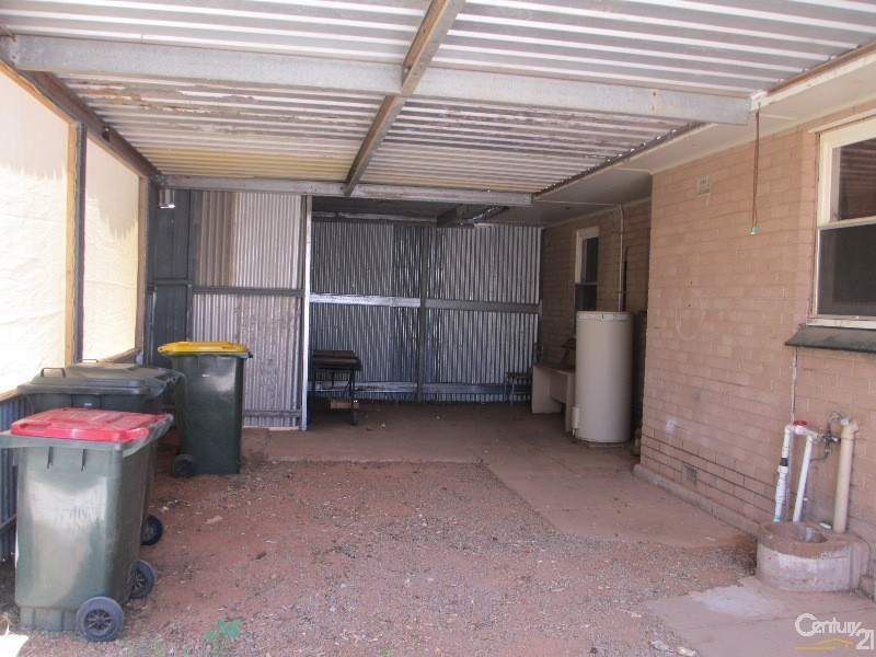12 Henry, Whyalla Stuart SA 5608