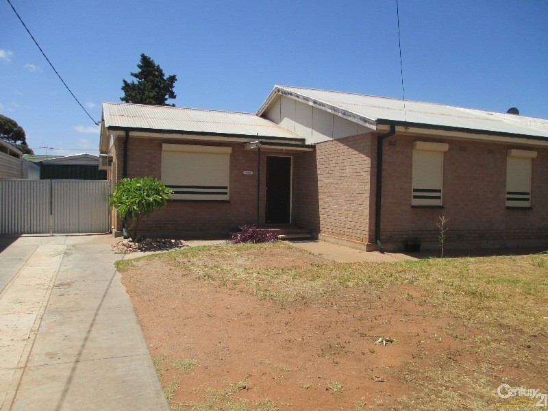 12 Henry, Whyalla Stuart SA 5608