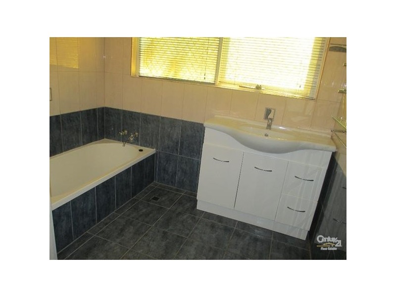 103 Jenkins Ave, Whyalla Norrie SA 5608