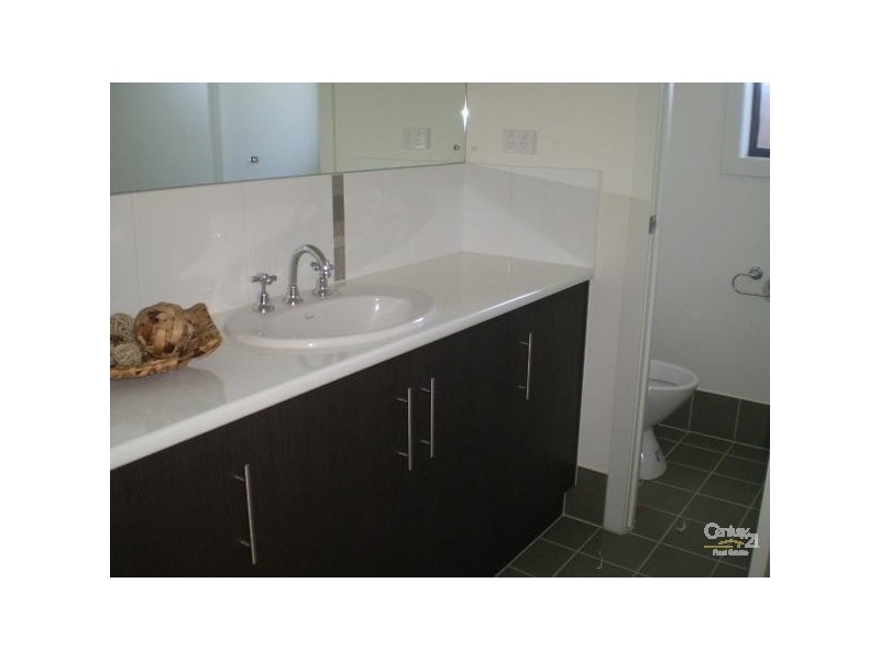3 Jensen Ave, Whyalla Jenkins SA 5609