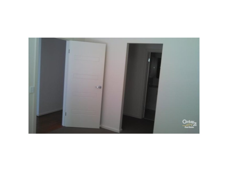 8 CUSTANCE AVENUE, Whyalla Jenkins SA 5609