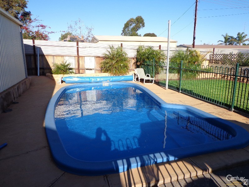 70 Meares Street, Whyalla SA 5600