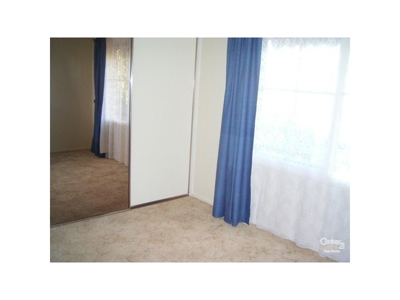 5 CONSTABLE PLACE, Whyalla Stuart SA 5608