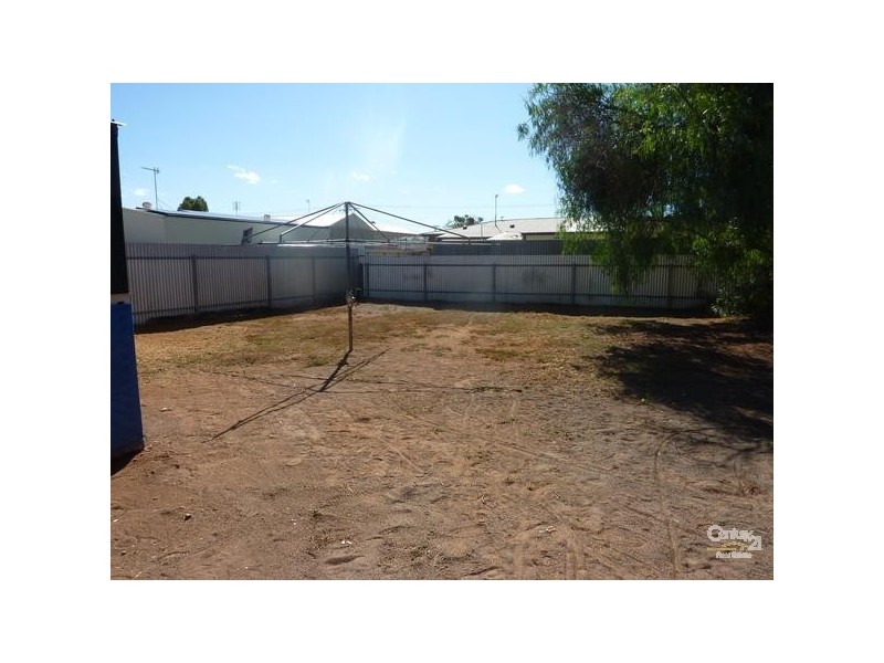 1 Heading Street, Whyalla Stuart SA 5608