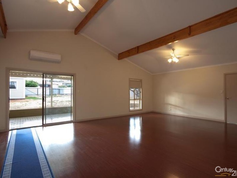 54 Broadbent Tce, Whyalla SA 5600
