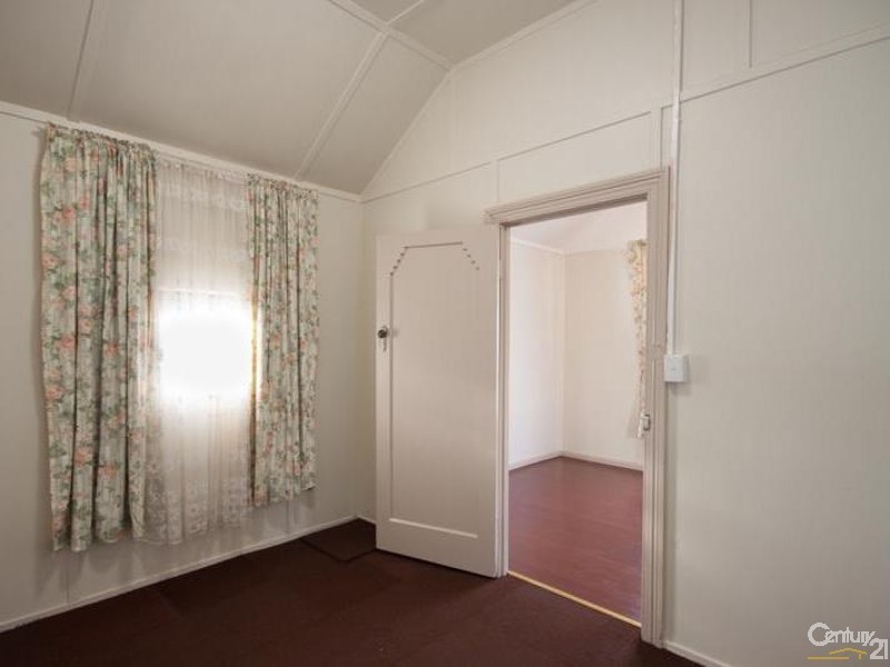 54 Broadbent Tce, Whyalla SA 5600