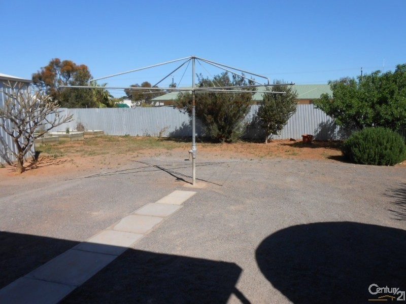 27 Hobbs Street, Whyalla Norrie SA 5608