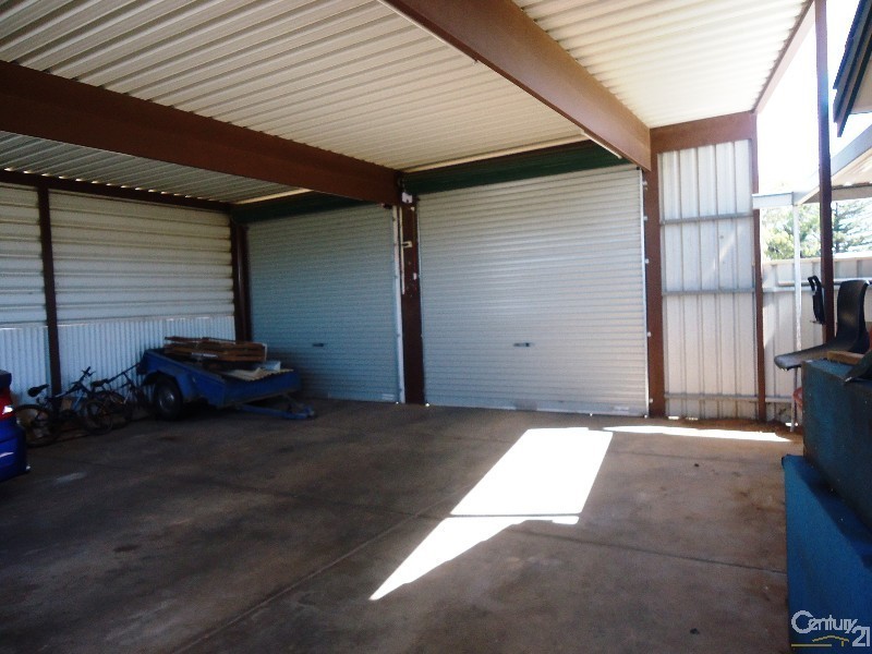 79 Flinders Avenue, Whyalla Stuart SA 5608