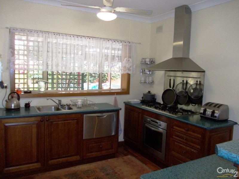 11 Watson Tce, Whyalla SA 5600