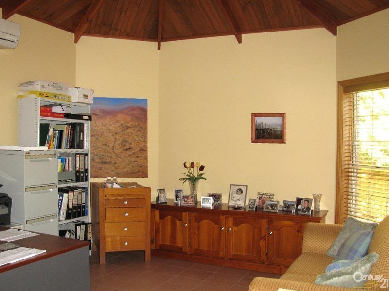 1 Frankel Court, Whyalla Stuart SA 5608